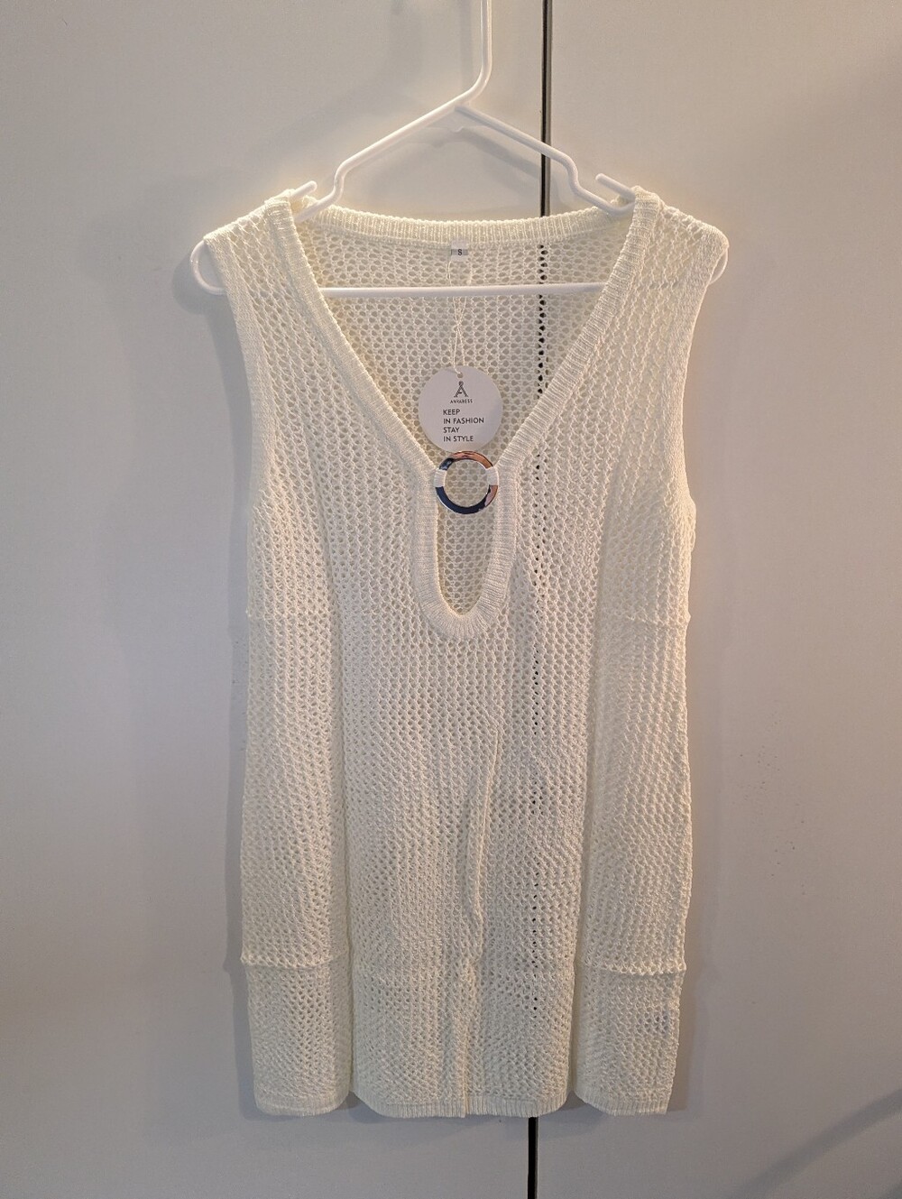 Anrabess Open Knit Sleeveless V-Neck Tunic in Cream Swimsuit Cover Up Small NWT